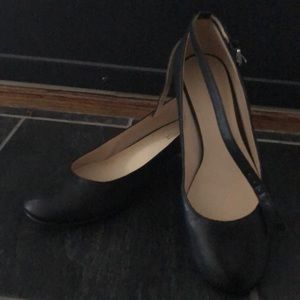 Nine West leather ankle strap pumps